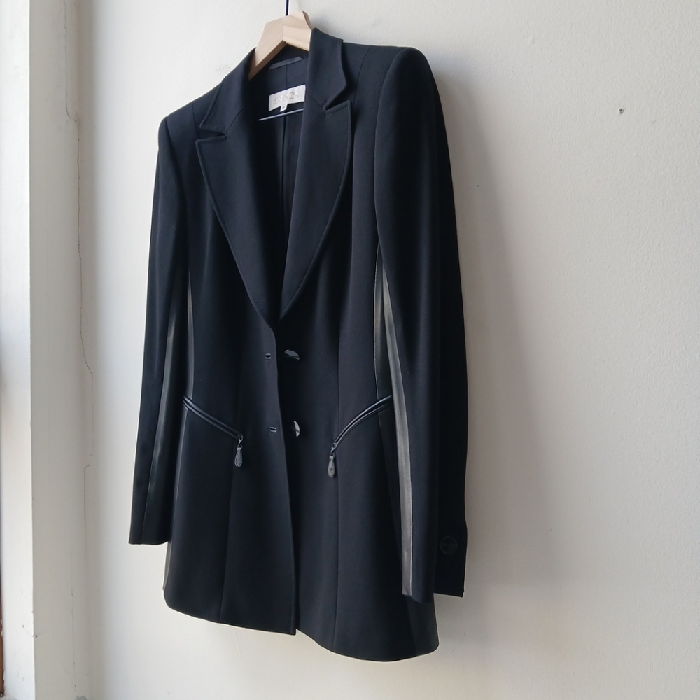 Escada Strong Shoulder Stretch Wool Jacket Women's 36/6 - Picture 2 of 6